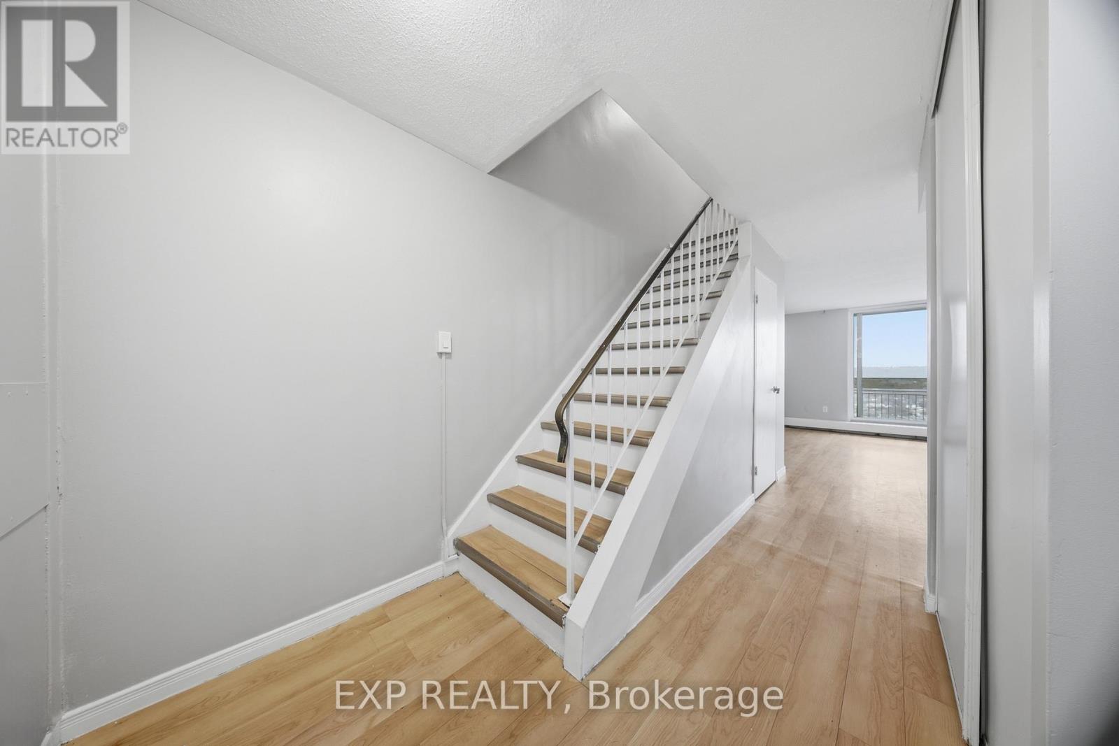 811 - 350 Quigley Road, Hamilton, Ontario  L8K 5N2 - Photo 12 - X13000758