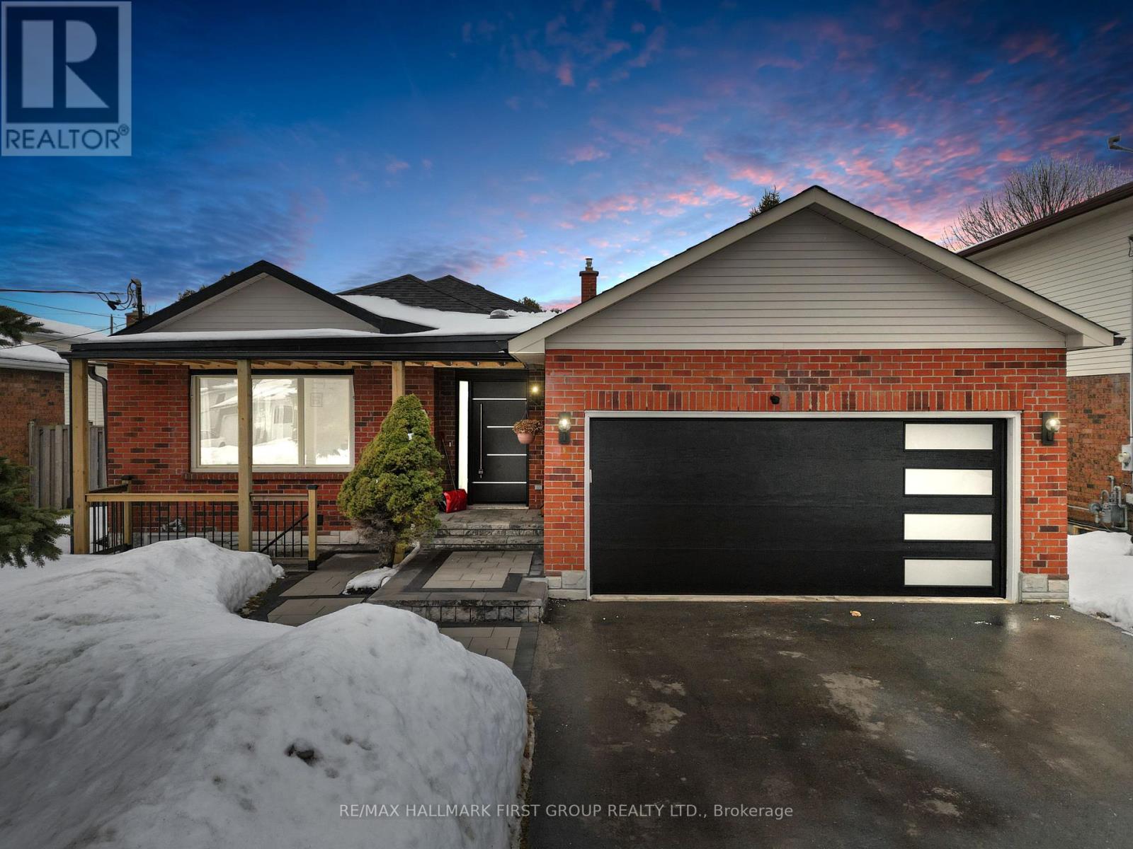 LOWER UNIT - 660 MACKECHNIE CRESCENT, Cobourg, Ontario