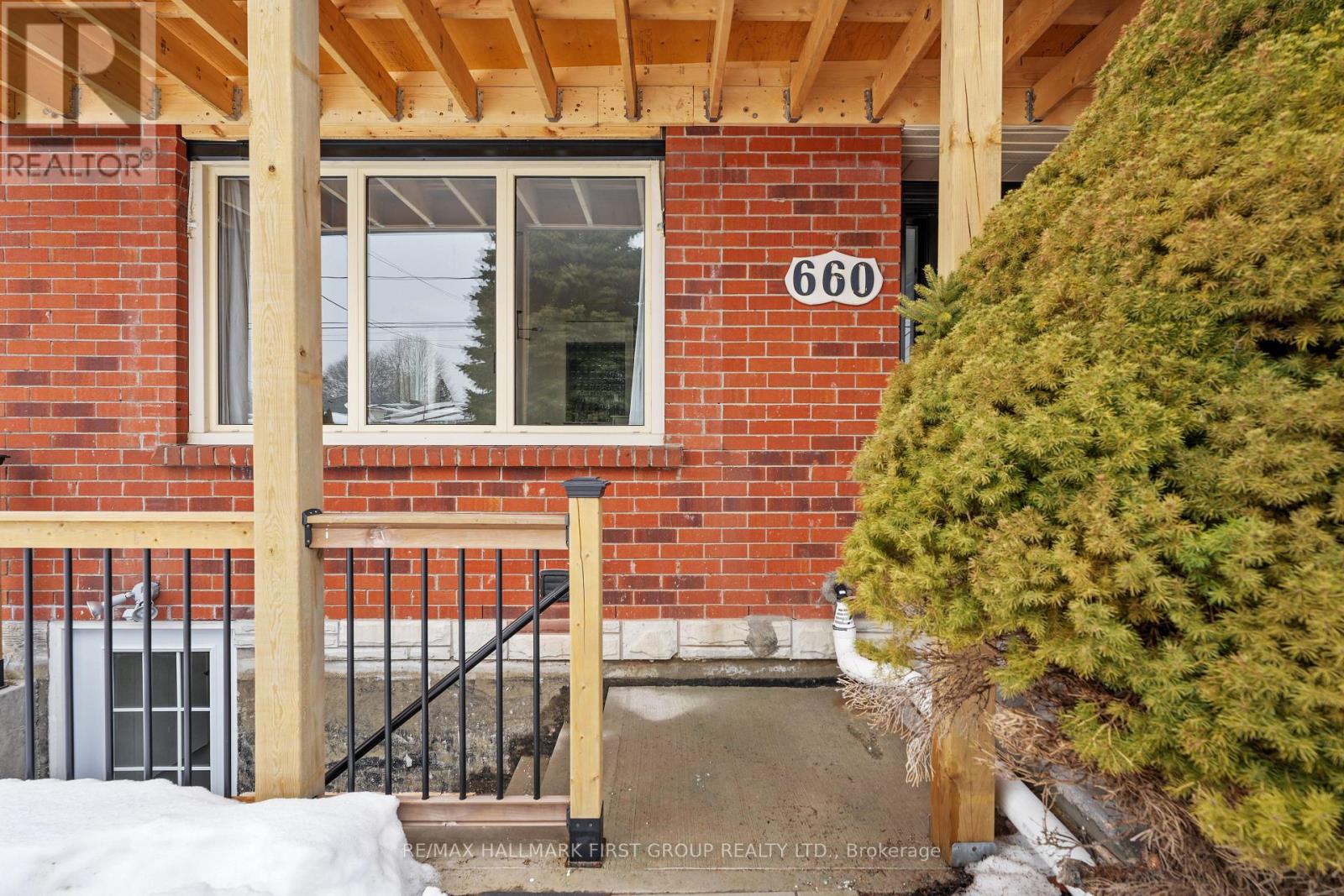 Lower Unit - 660 Mackechnie Crescent, Cobourg, Ontario  K9A 4X8 - Photo 3 - X13000790