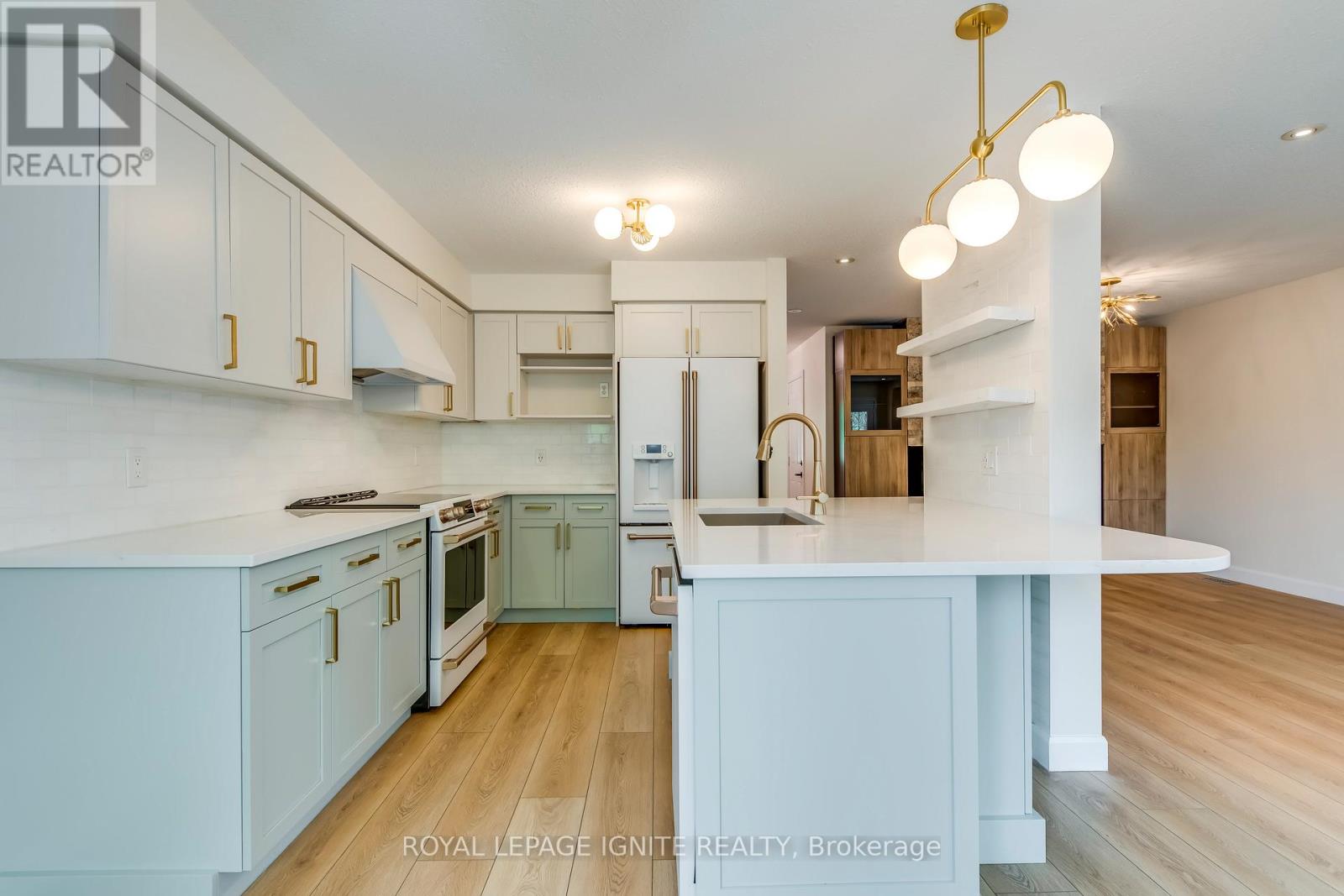 64 Templewood Drive, Kitchener, Ontario  N2R 1X3 - Photo 11 - X13000804