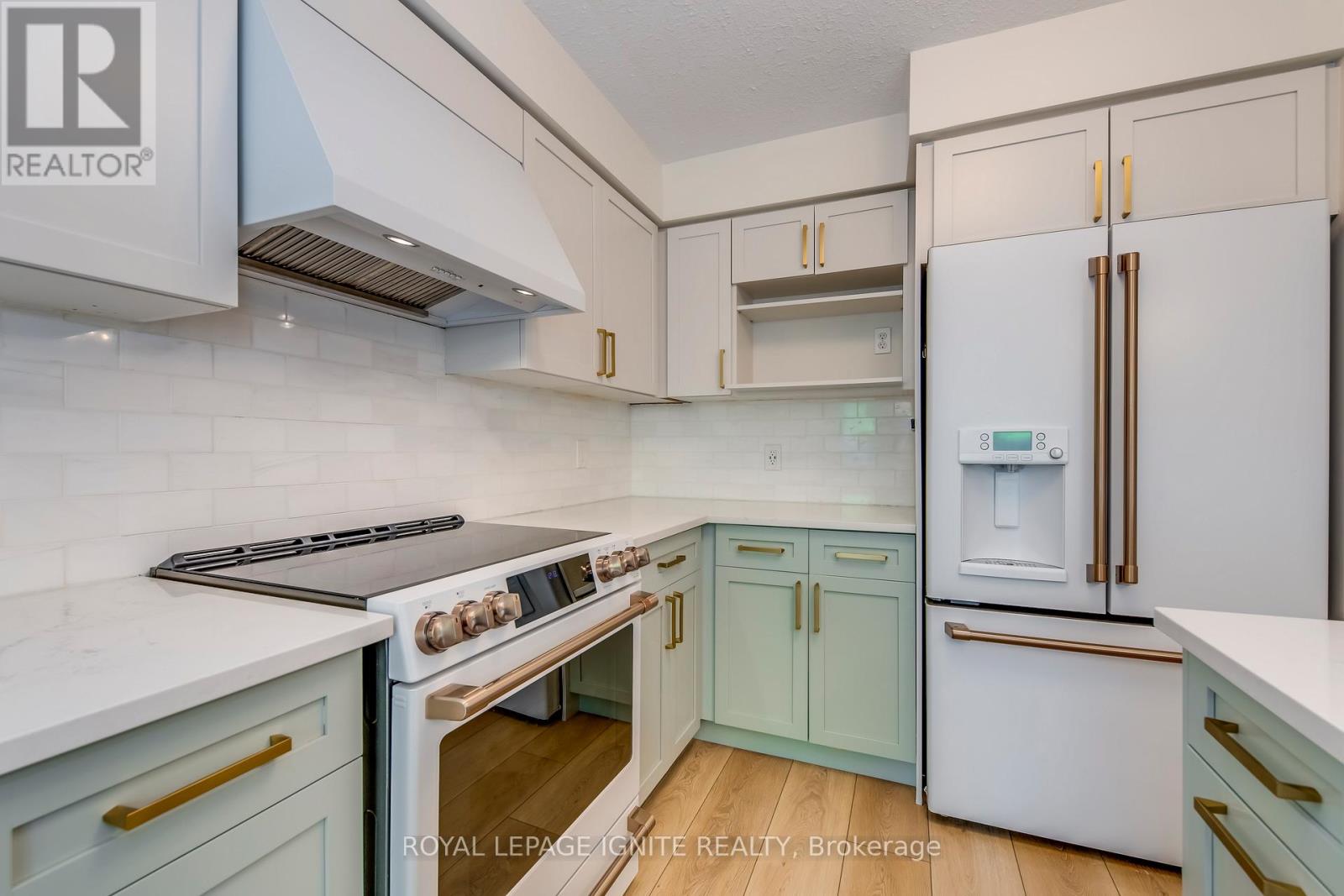 64 Templewood Drive, Kitchener, Ontario  N2R 1X3 - Photo 14 - X13000804