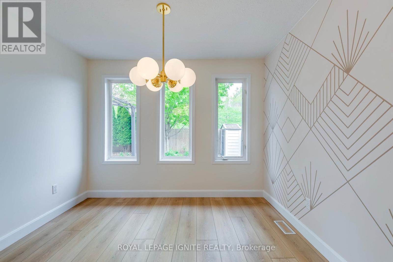 64 Templewood Drive, Kitchener, Ontario  N2R 1X3 - Photo 17 - X13000804