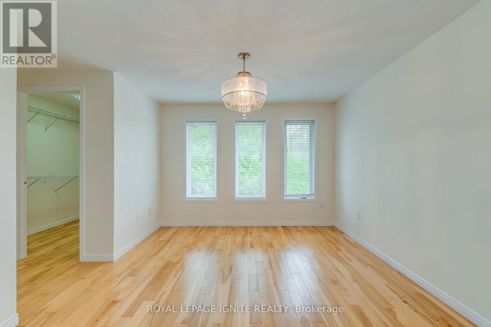 64 Templewood Drive, Kitchener, Ontario  N2R 1X3 - Photo 26 - X13000804