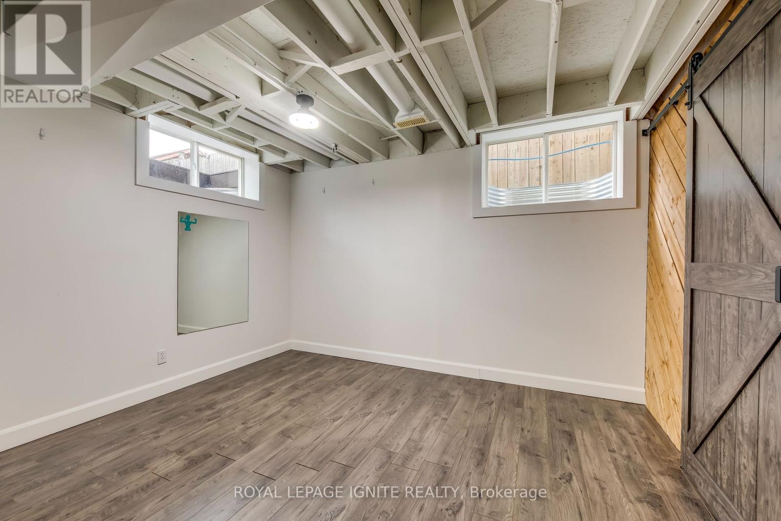 64 Templewood Drive, Kitchener, Ontario  N2R 1X3 - Photo 35 - X13000804