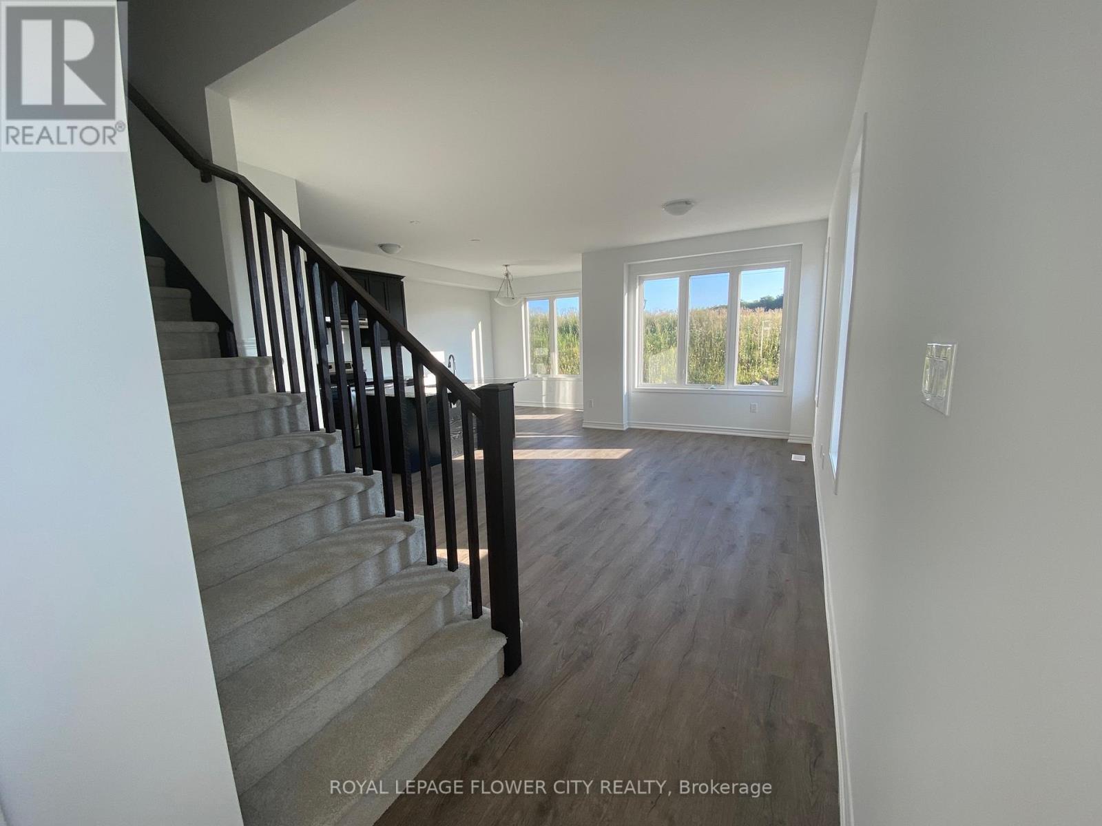 210 Histand Trail, Kitchener, Ontario  N2R 0S3 - Photo 2 - X13000834