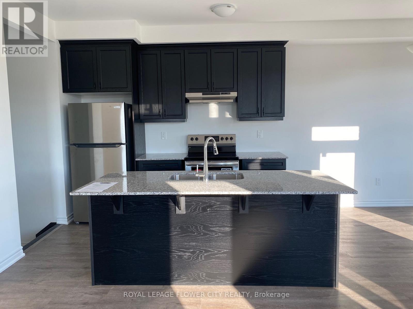 210 Histand Trail, Kitchener, Ontario  N2R 0S3 - Photo 4 - X13000834