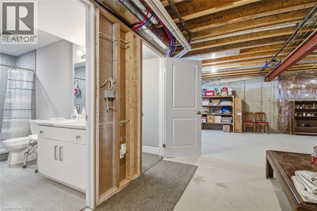 18 Borden Trail, Welland, Ontario  L3C 0H1 - Photo 42 - 40819904