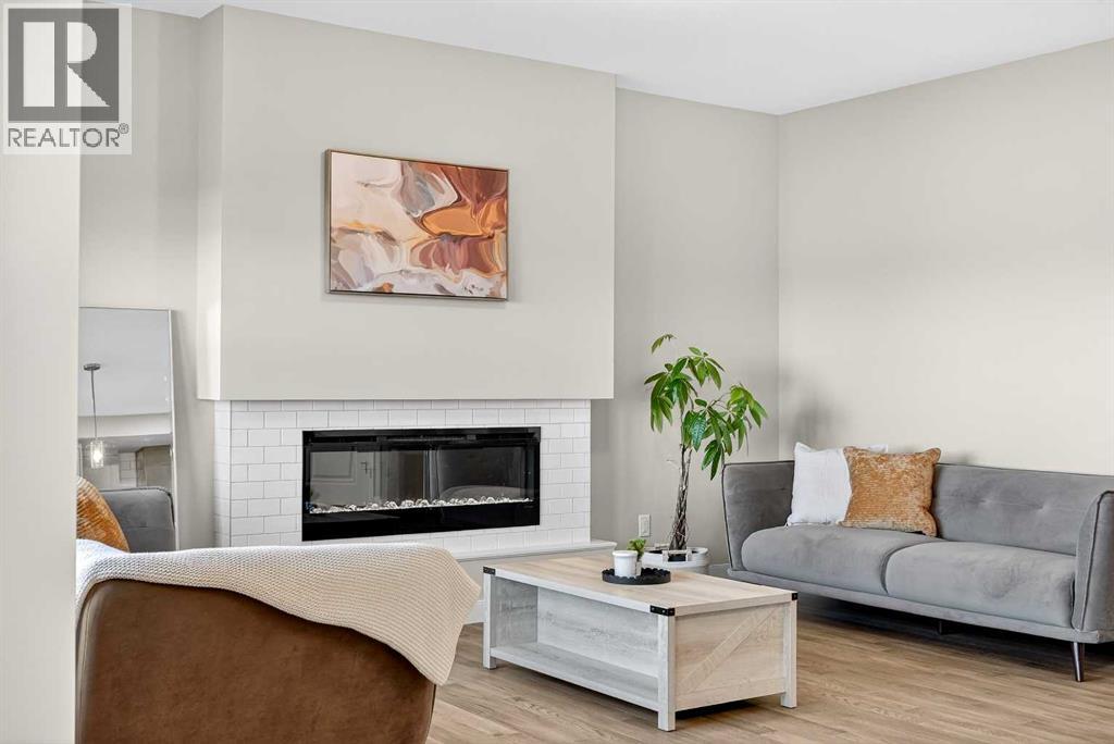 77 Belvedere Drive Se, Calgary, Alberta  T2A 7Y1 - Photo 8 - A2280689