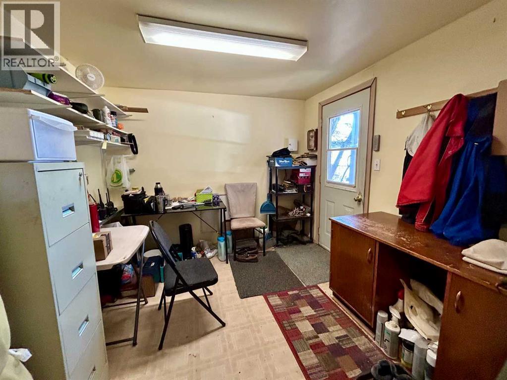 5213 58 Street, Camrose, Alberta  T4V 2X8 - Photo 13 - A2295082