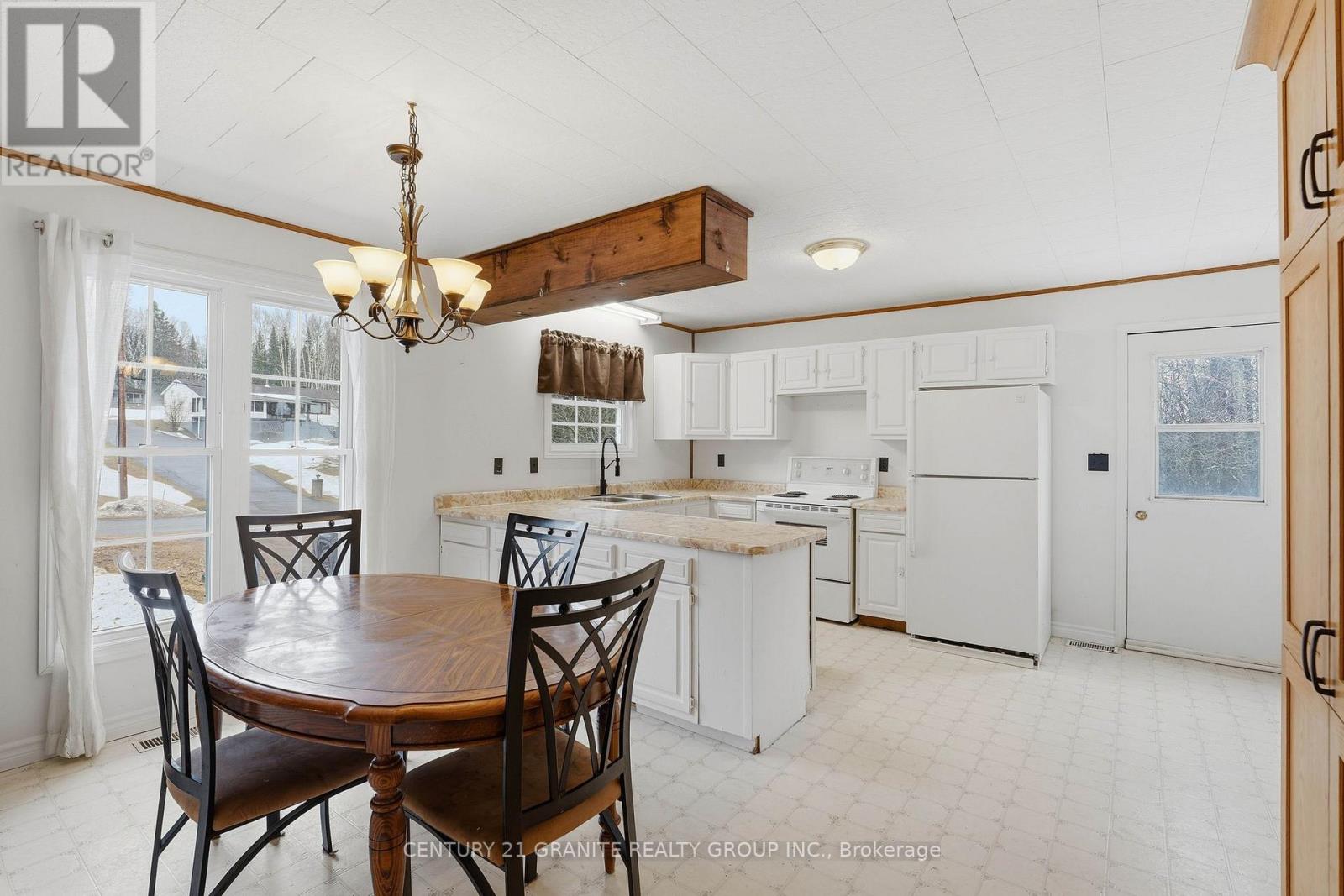 301 Hybla Road, Hastings Highlands, Ontario  K0L 1C0 - Photo 12 - X13001236