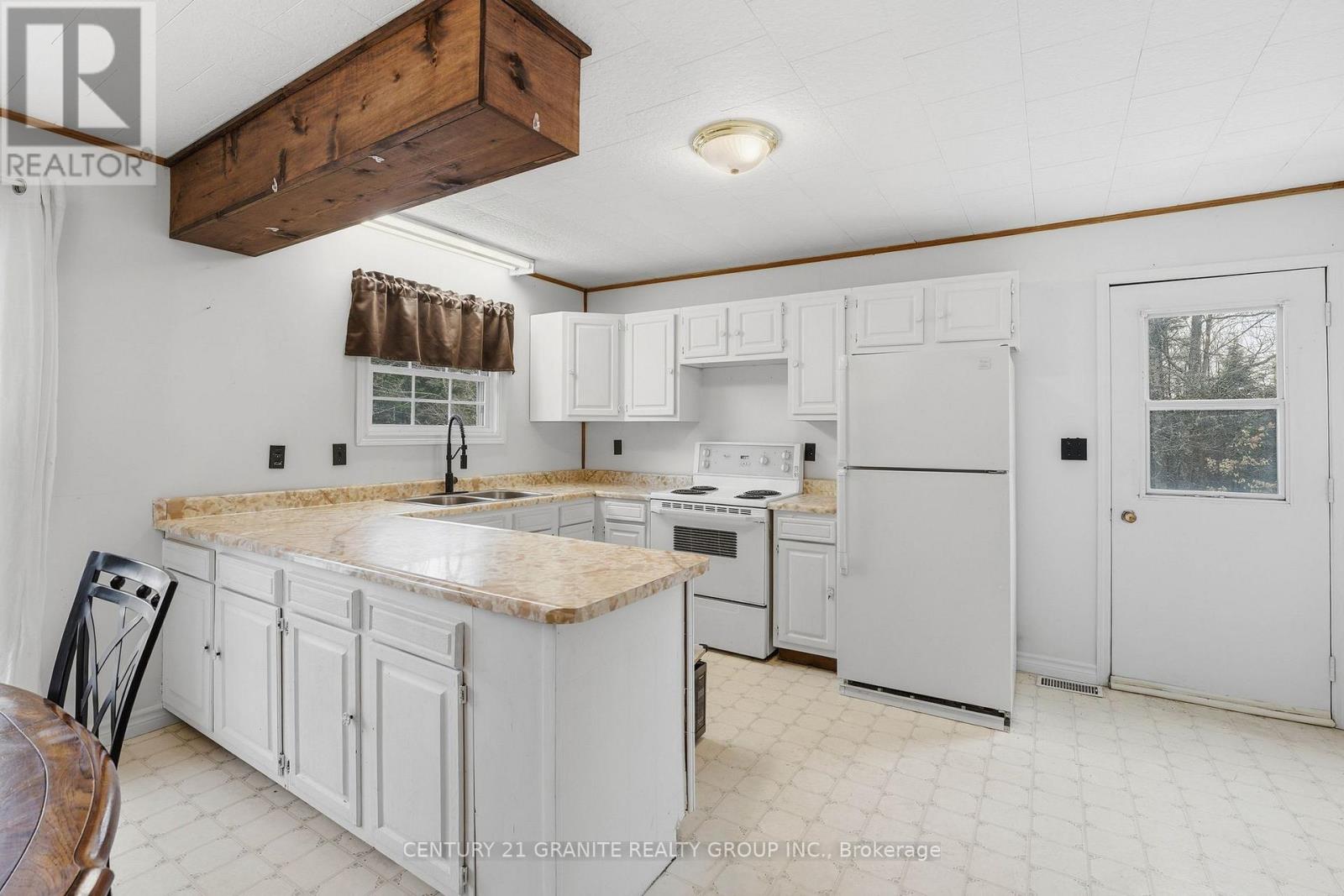 301 Hybla Road, Hastings Highlands, Ontario  K0L 1C0 - Photo 13 - X13001236