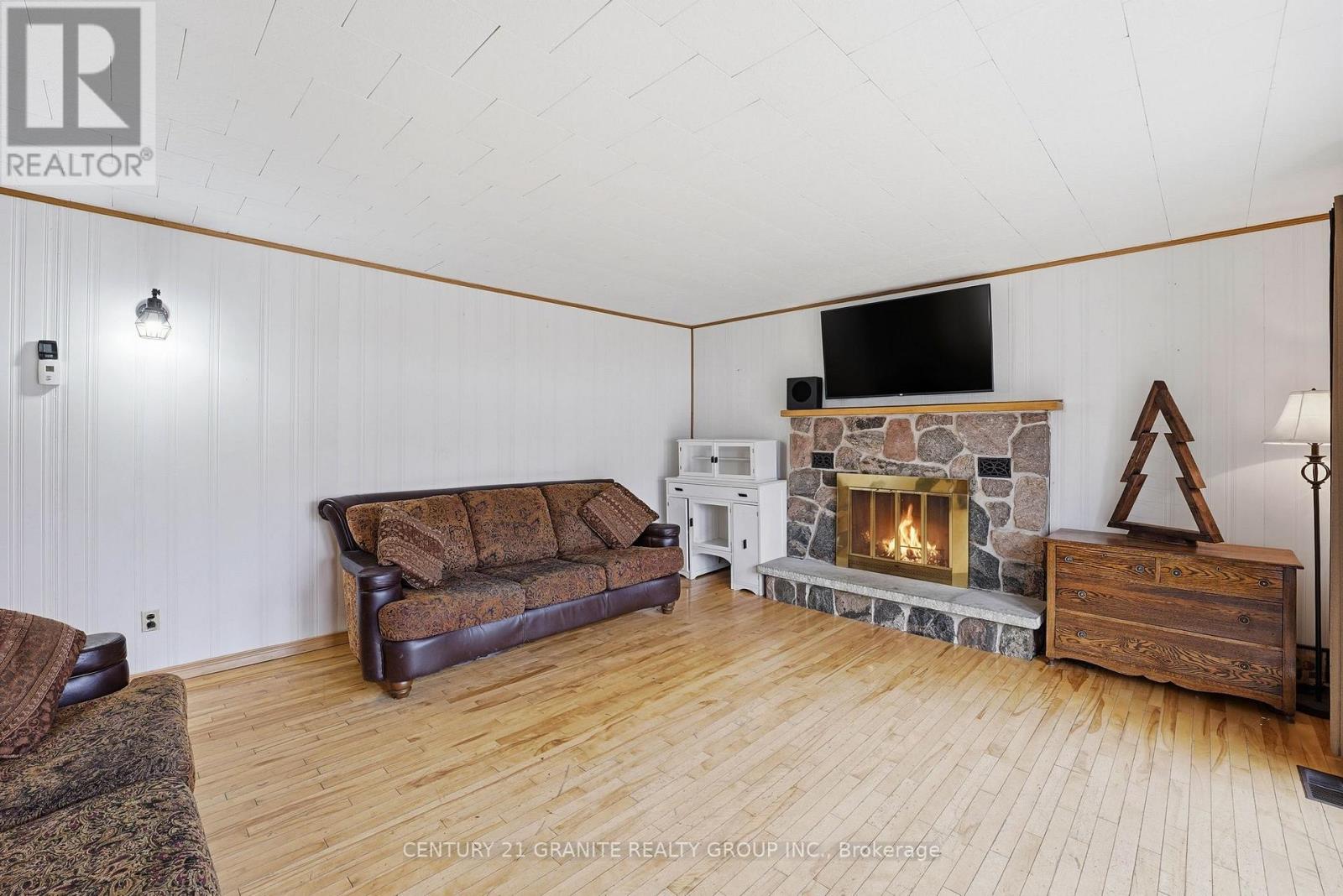 301 Hybla Road, Hastings Highlands, Ontario  K0L 1C0 - Photo 7 - X13001236