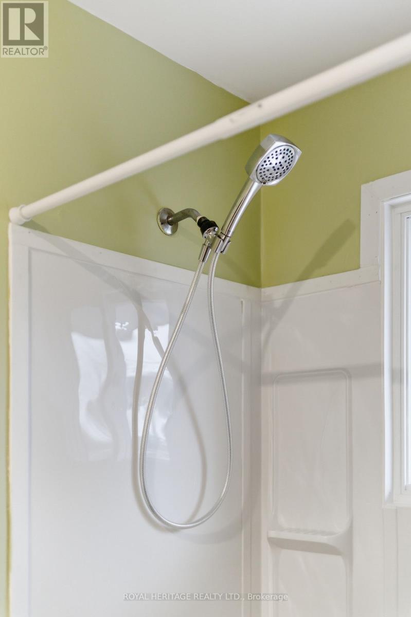 15 Kidd Avenue, Quinte West, Ontario  K8V 2C6 - Photo 22 - X13001266