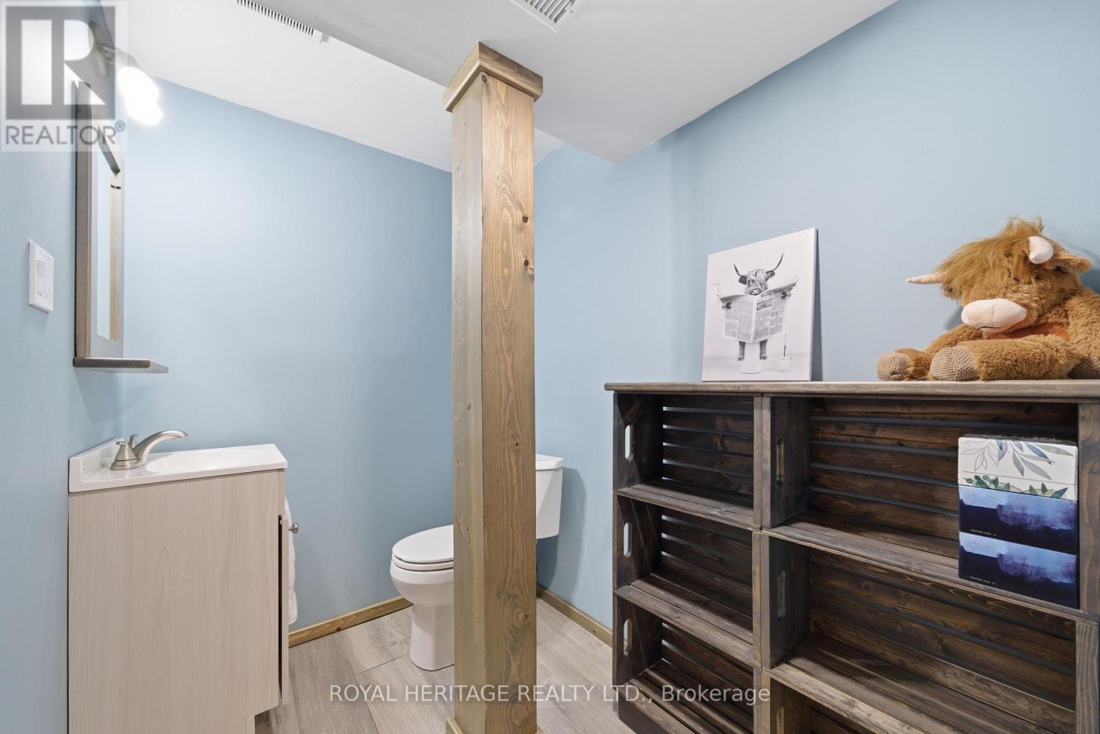 15 Kidd Avenue, Quinte West, Ontario  K8V 2C6 - Photo 32 - X13001266