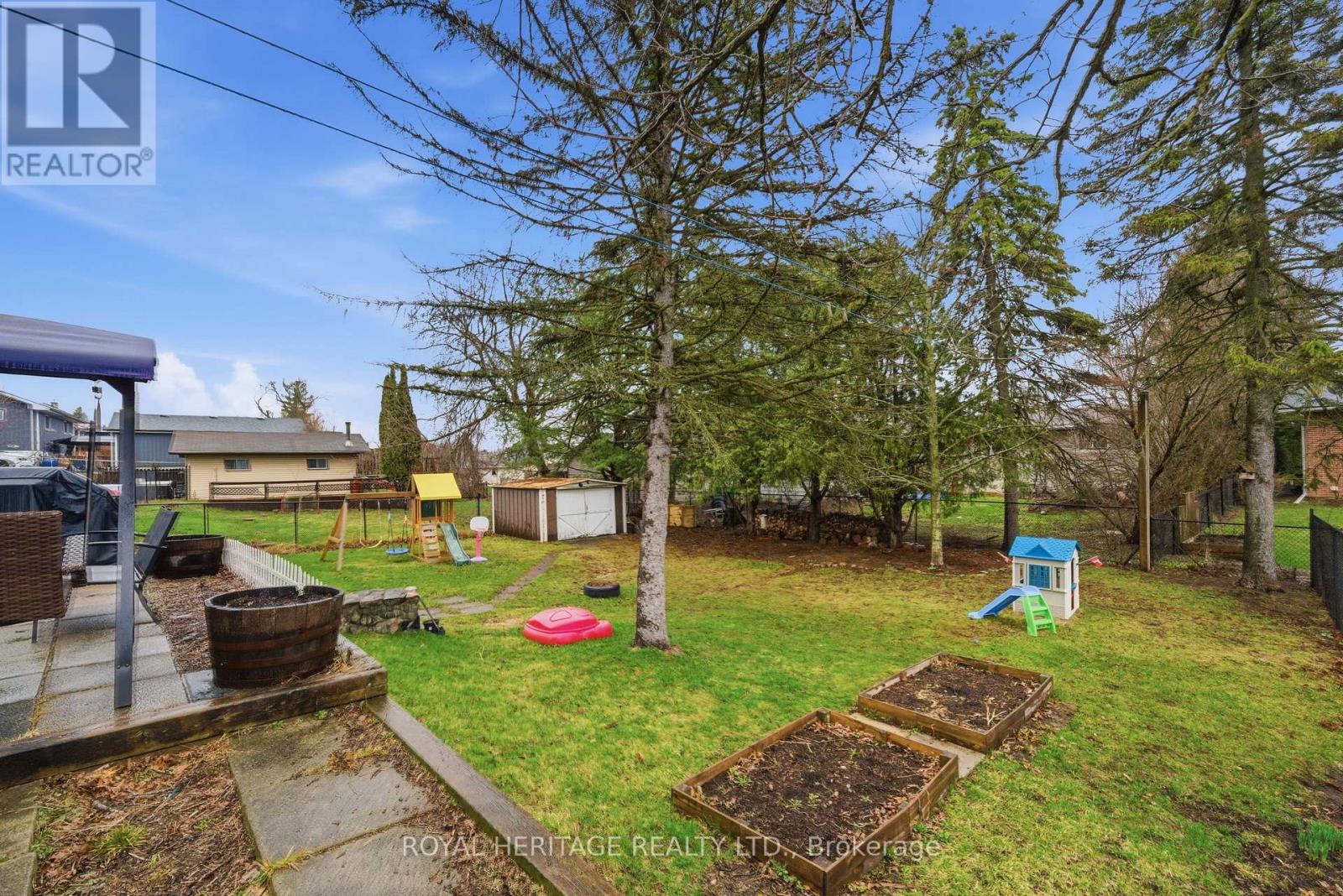 15 Kidd Avenue, Quinte West, Ontario  K8V 2C6 - Photo 37 - X13001266