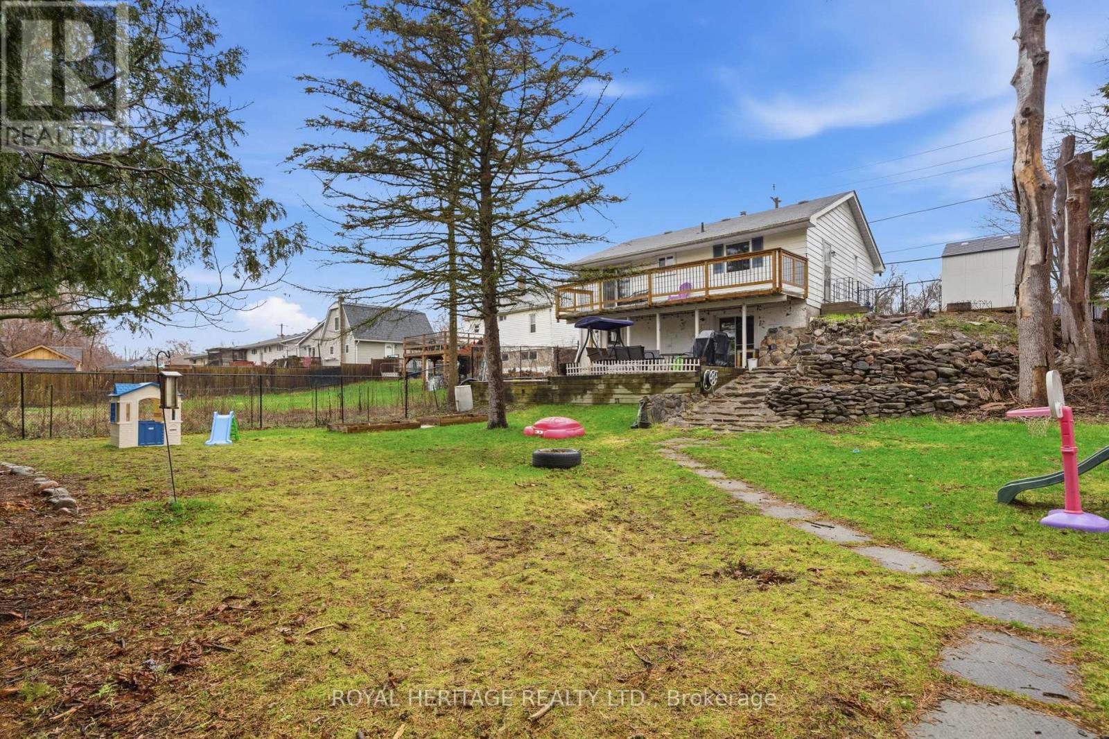 15 Kidd Avenue, Quinte West, Ontario  K8V 2C6 - Photo 40 - X13001266