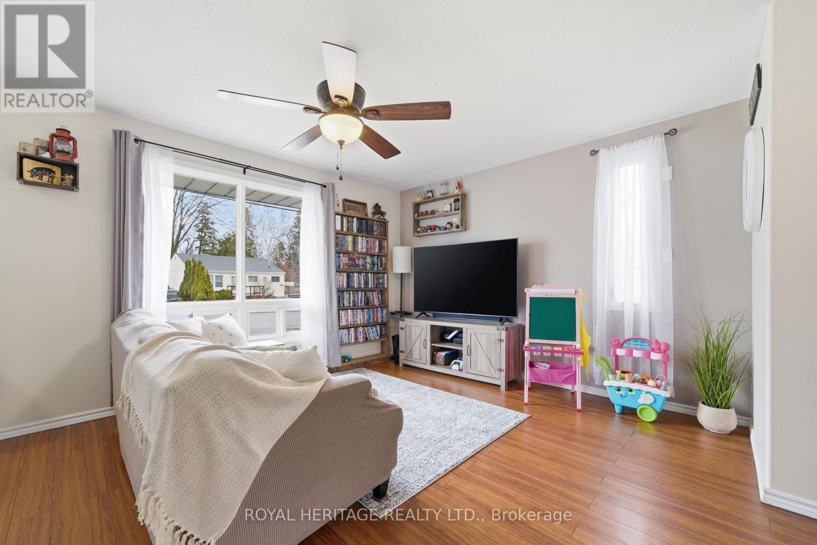 15 Kidd Avenue, Quinte West, Ontario  K8V 2C6 - Photo 7 - X13001266