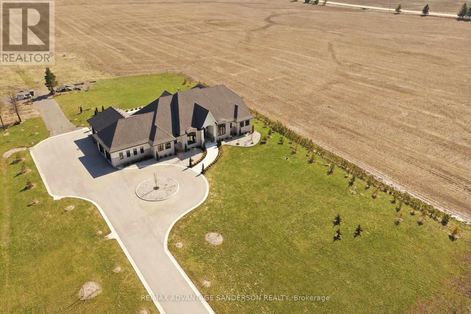 13419 THIRTEEN MILE ROAD, Middlesex Centre, Ontario