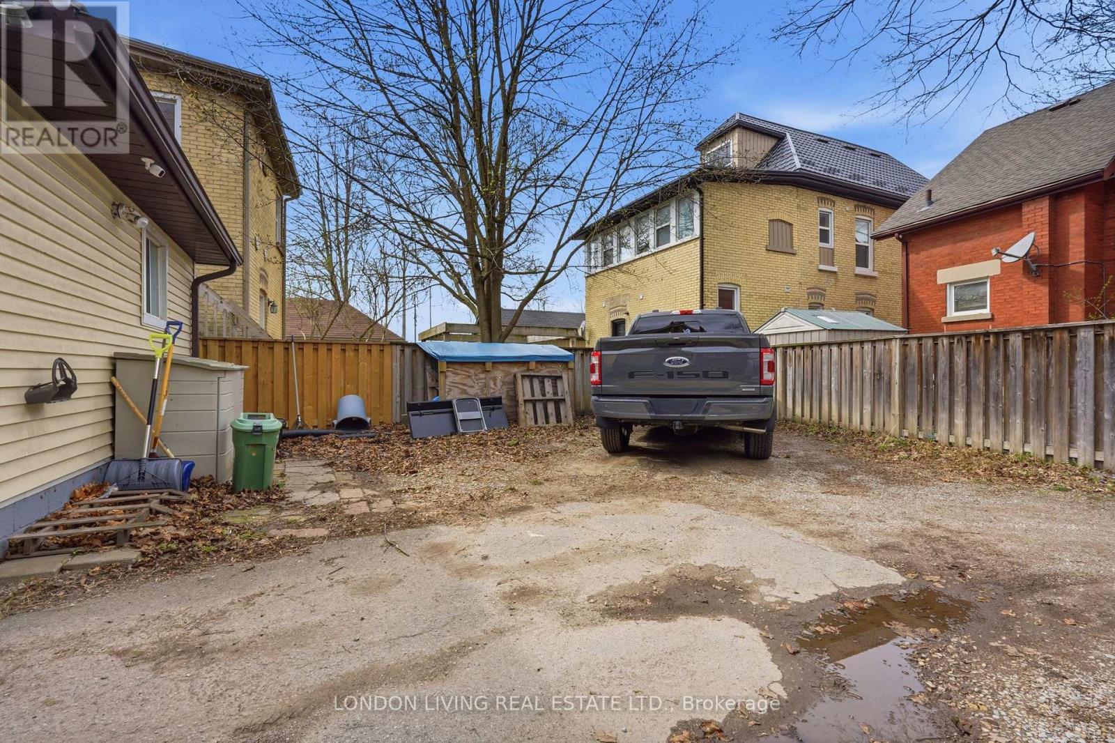 6 Victor Street, London South, Ontario  N6C 1B7 - Photo 10 - X13001218