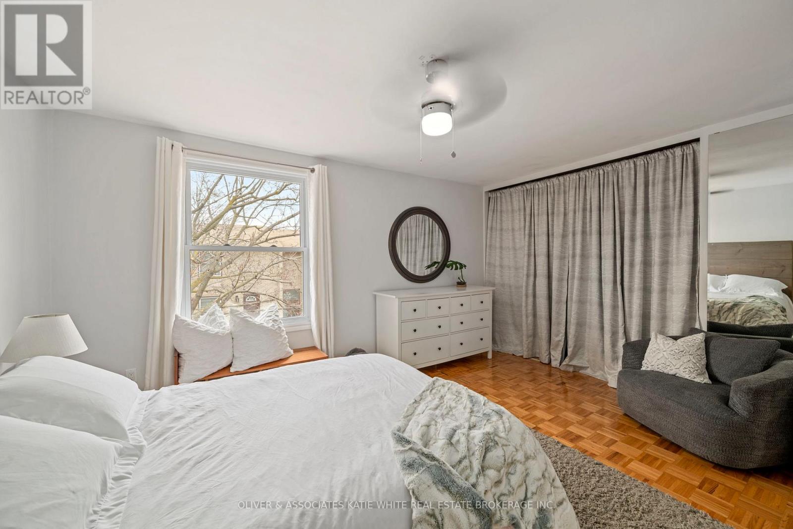 718 Wonderland Road S, London South, Ontario N6K 1L8 - Photo 14 - X13001240