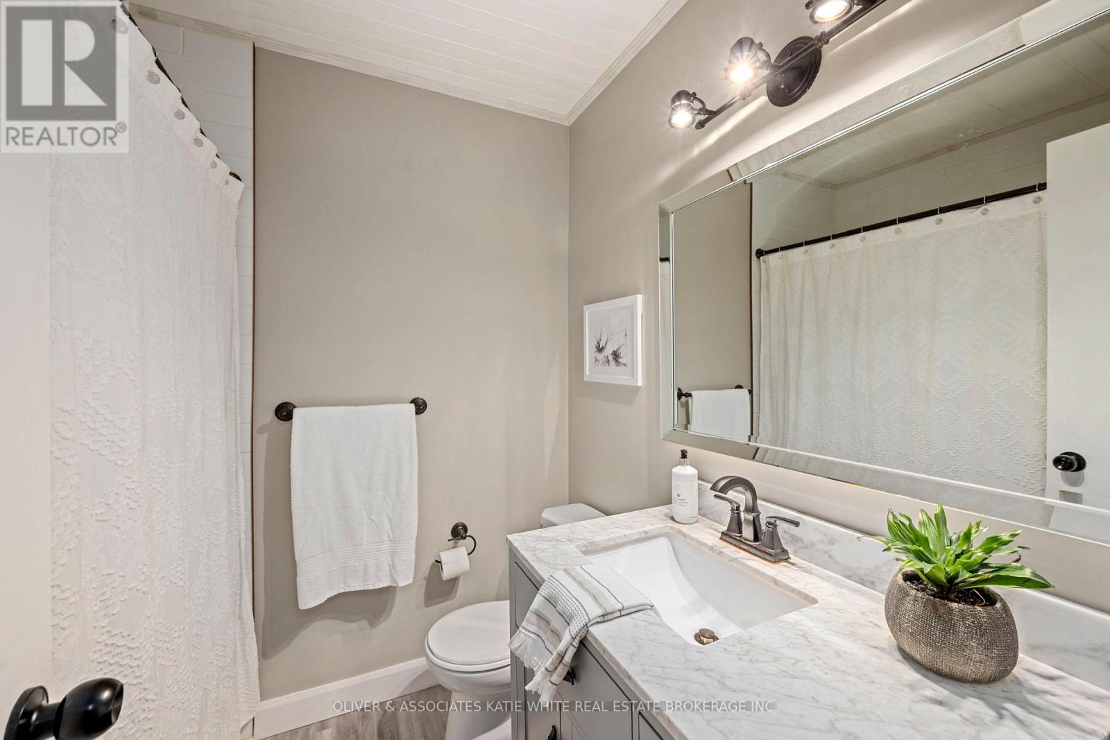 718 Wonderland Road S, London South, Ontario N6K 1L8 - Photo 18 - X13001240