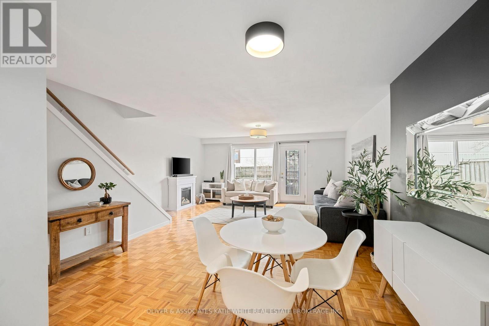 718 Wonderland Road S, London South, Ontario N6K 1L8 - Photo 7 - X13001240