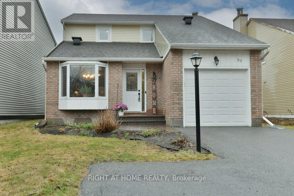 57 CHESTER CRESCENT, Ottawa, Ontario