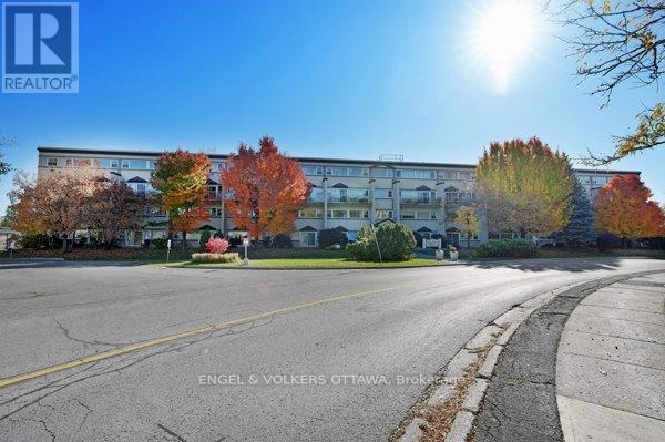 216 - 12 Corkstown Road, Ottawa, Ontario  K2H 5B3 - Photo 3 - X13001230