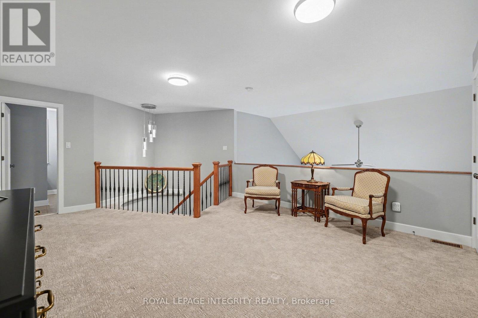 15 Marsh Sparrow Private, Ottawa, Ontario  K2K 3P1 - Photo 32 - X13001246