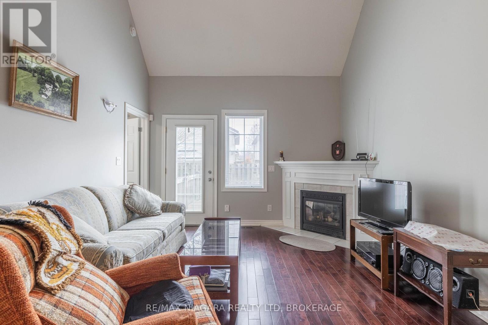 16 - 8142 Costabile Drive, Niagara Falls, Ontario  L2H 3M3 - Photo 7 - X13000876