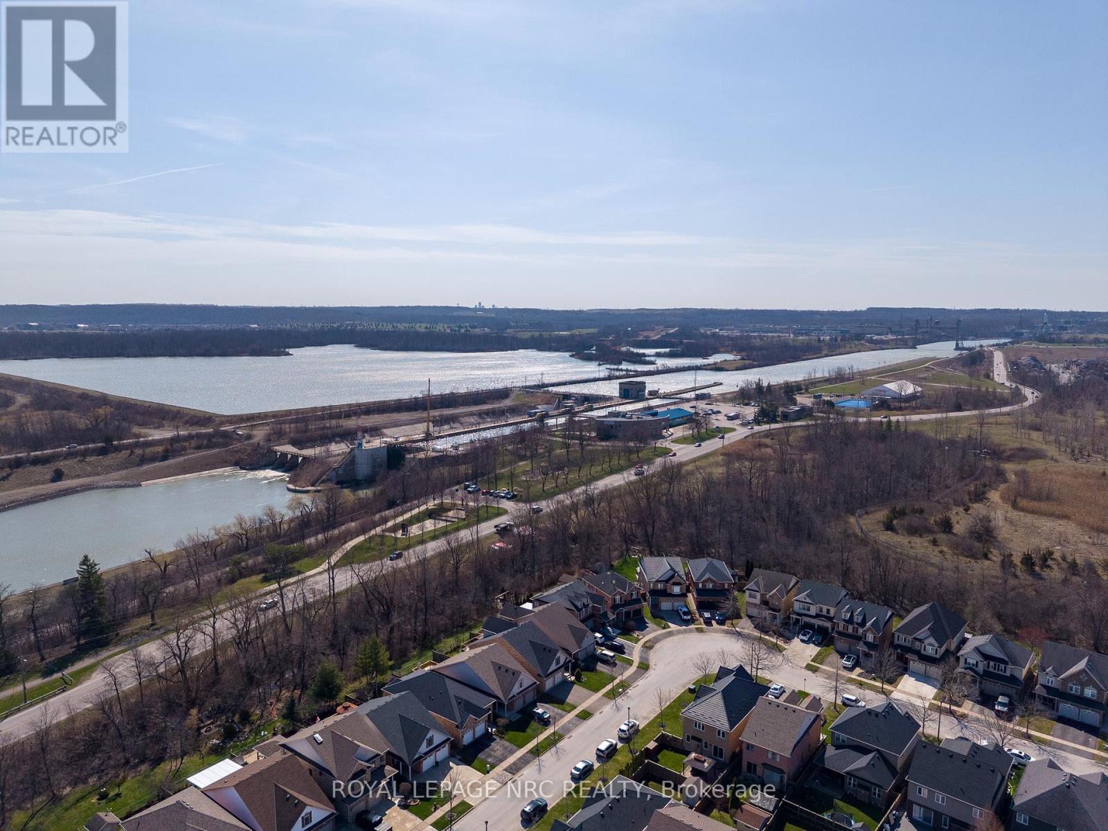 12 Wilfrid Laurier Crescent, St. Catharines, Ontario  L2P 0A4 - Photo 45 - X13000982