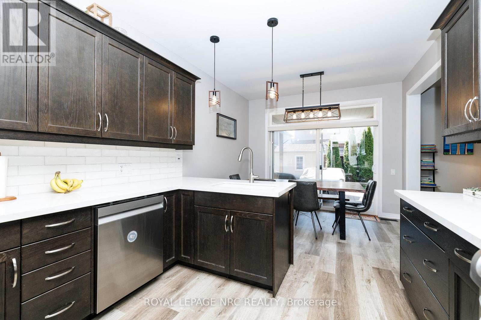 12 Wilfrid Laurier Crescent, St. Catharines, Ontario  L2P 0A4 - Photo 8 - X13000982