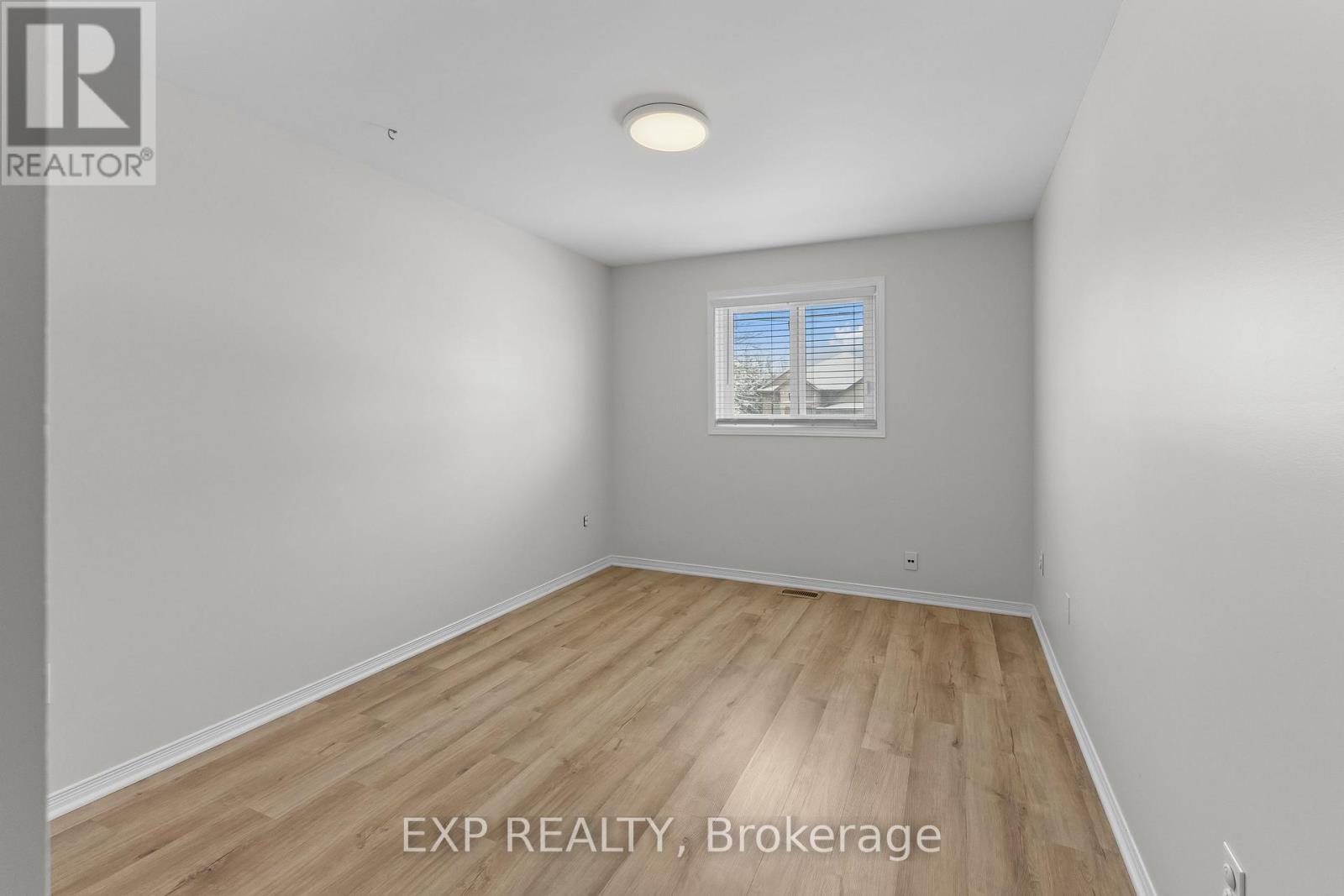 4688 Lee Avenue, Niagara Falls, Ontario  L2H 1M8 - Photo 14 - X13001278