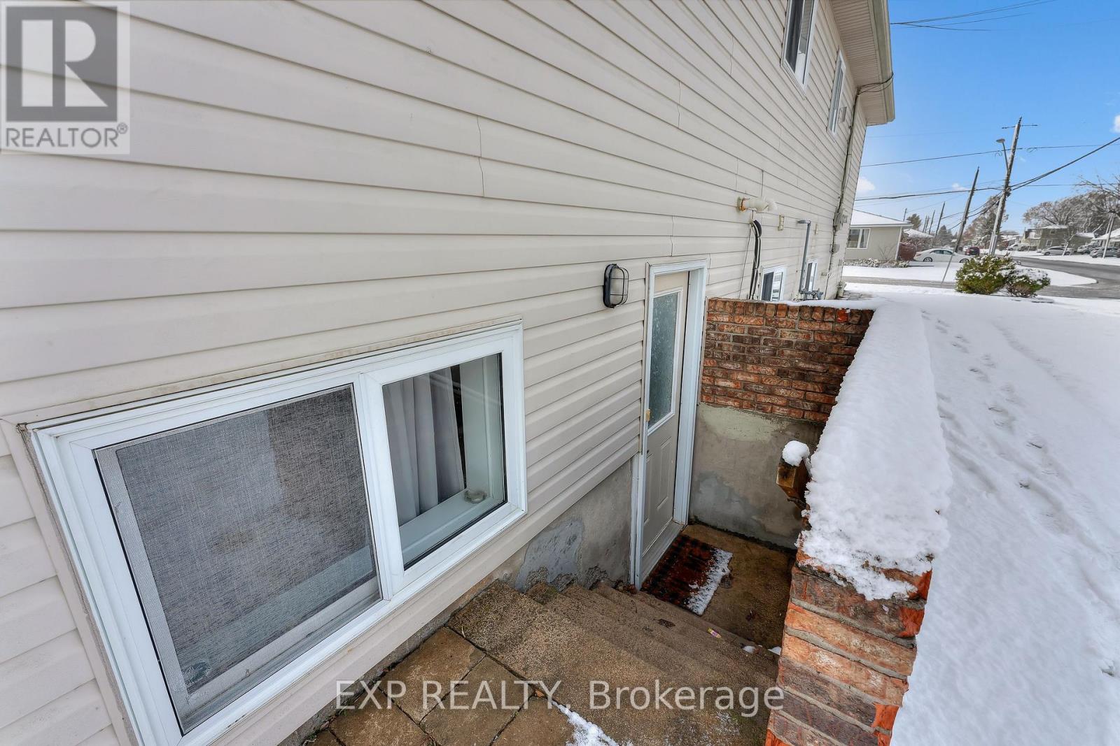 4688 Lee Avenue, Niagara Falls, Ontario  L2H 1M8 - Photo 24 - X13001278