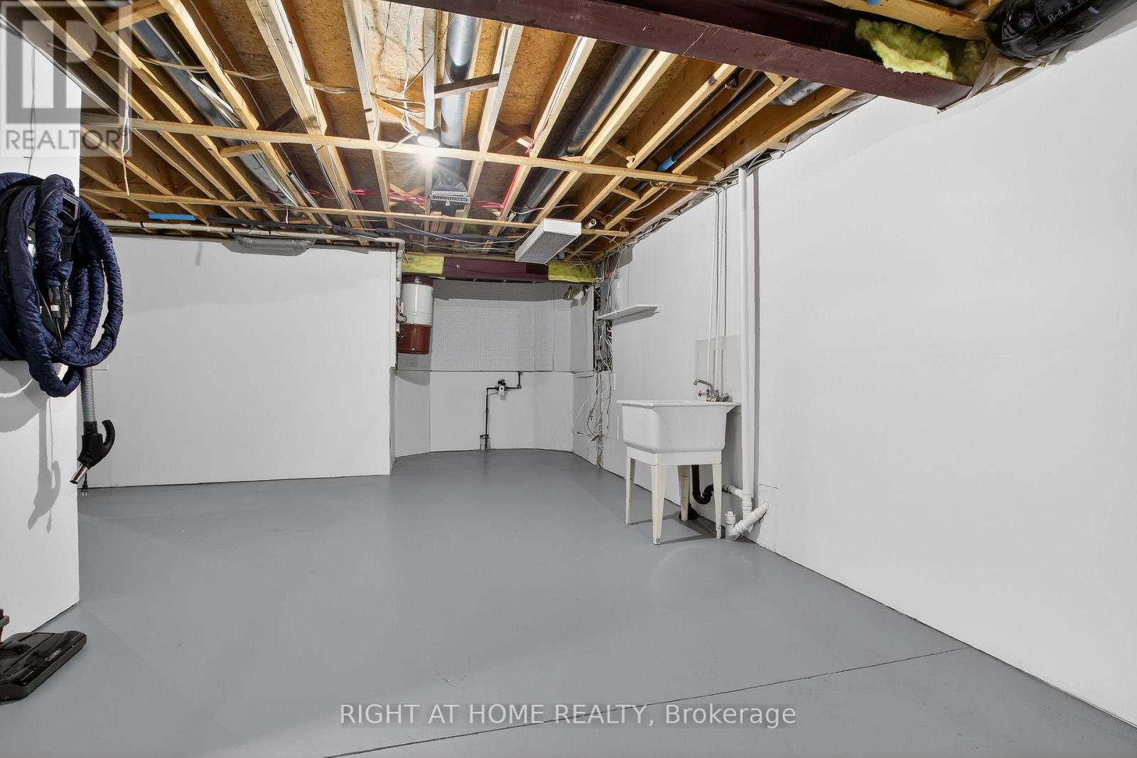 100 Darlington Private W, Ottawa, Ontario  K1V 0X8 - Photo 40 - X12899540