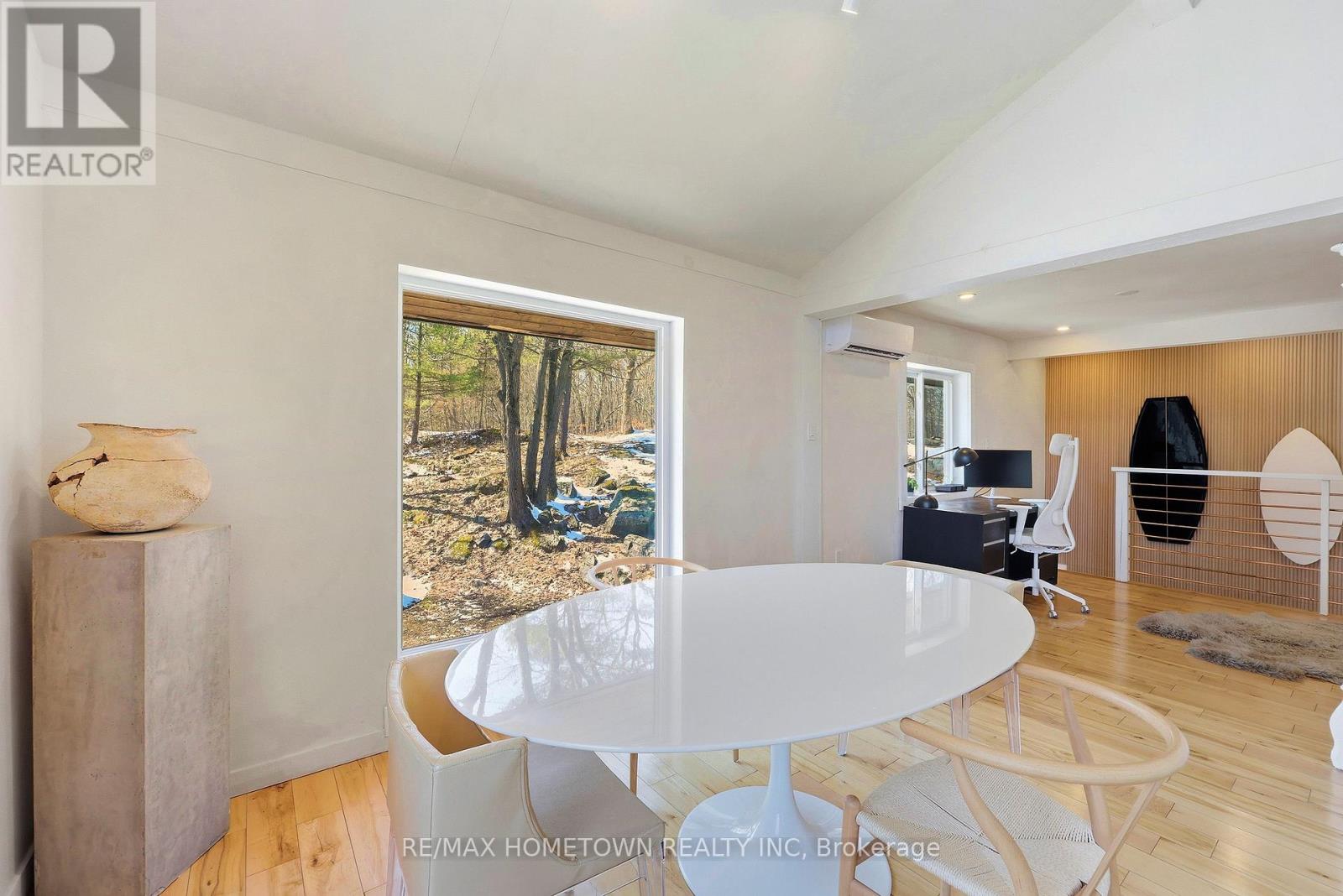 414 Old River Road, Front Of Yonge, Ontario  K0E 1R0 - Photo 24 - X13001250