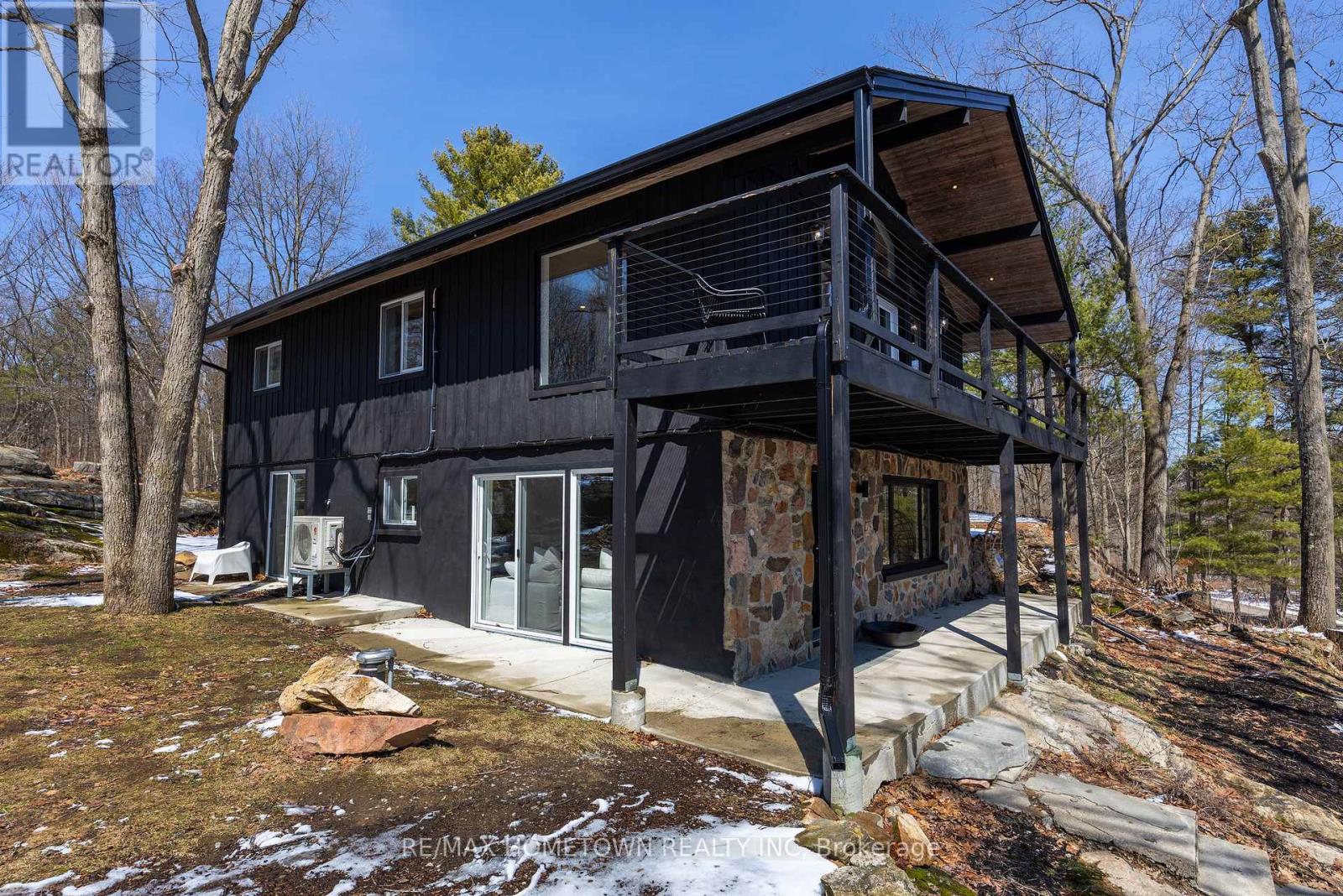 414 Old River Road, Front Of Yonge, Ontario  K0E 1R0 - Photo 46 - X13001250