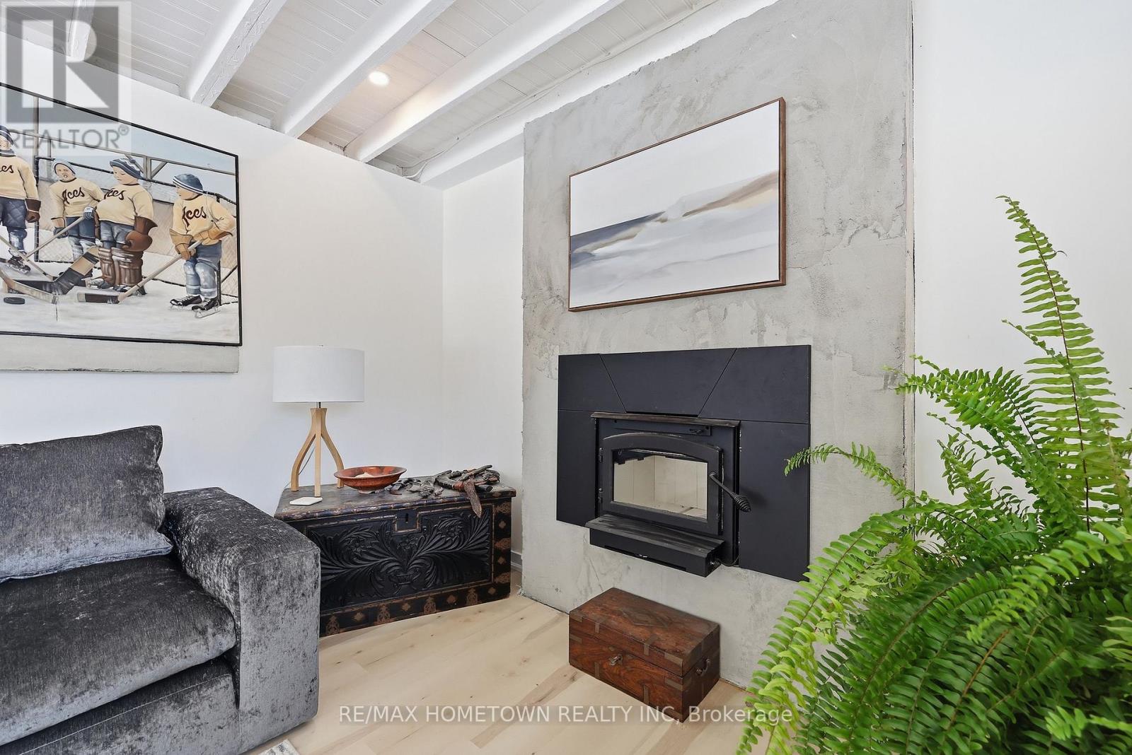 414 Old River Road, Front Of Yonge, Ontario  K0E 1R0 - Photo 7 - X13001250