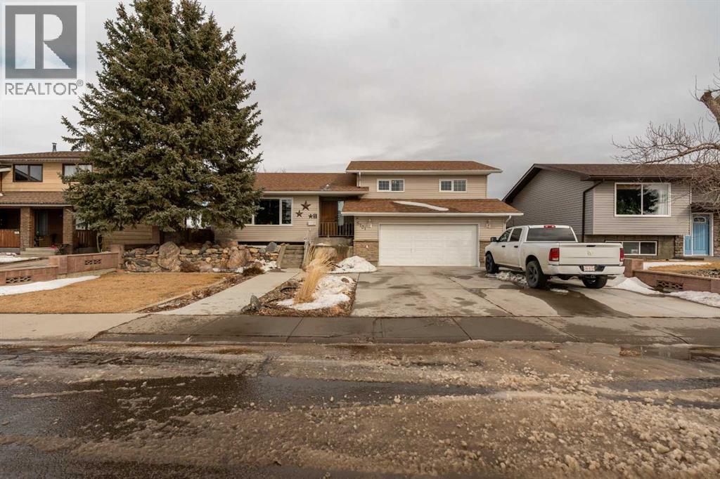 5701 46 Street, Taber, Alberta