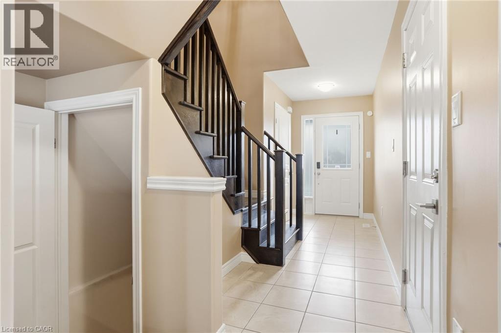 91 Chamomile Drive, Hamilton, Ontario  L8W 0C1 - Photo 4 - 40820270