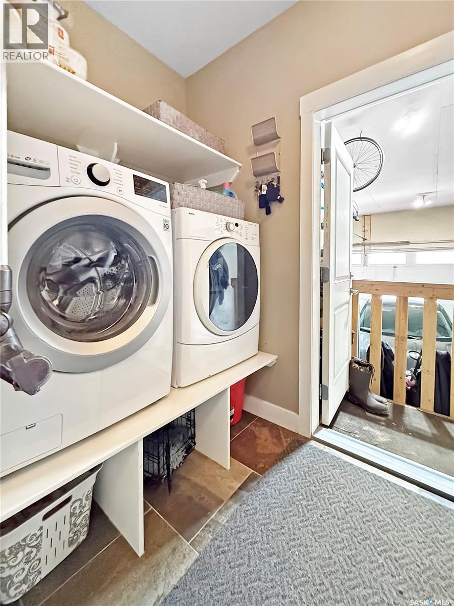 2922 Lakeview Drive, Prince Albert, Saskatchewan  S6W 0A4 - Photo 19 - SK032866