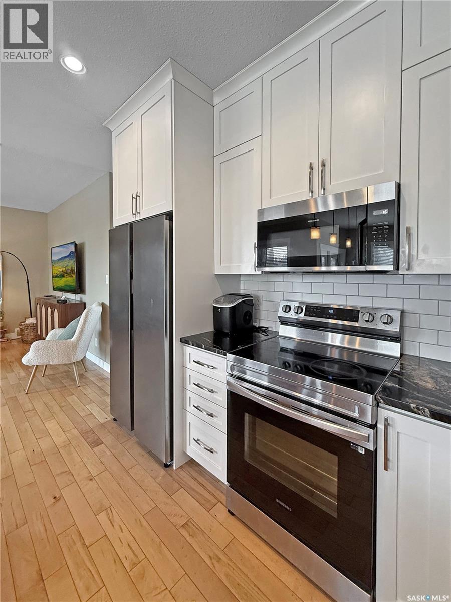 2922 Lakeview Drive, Prince Albert, Saskatchewan  S6W 0A4 - Photo 5 - SK032866