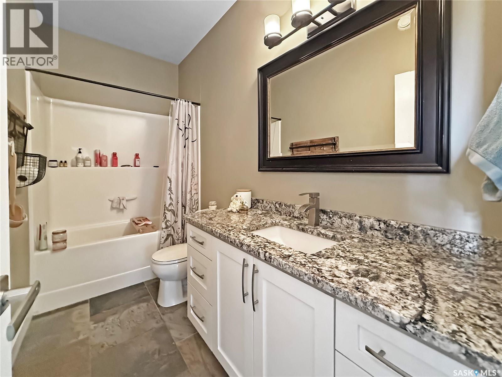 2922 Lakeview Drive, Prince Albert, Saskatchewan  S6W 0A4 - Photo 25 - SK032866