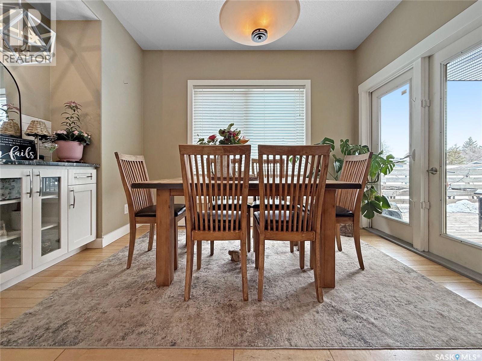 2922 Lakeview Drive, Prince Albert, Saskatchewan  S6W 0A4 - Photo 9 - SK032866