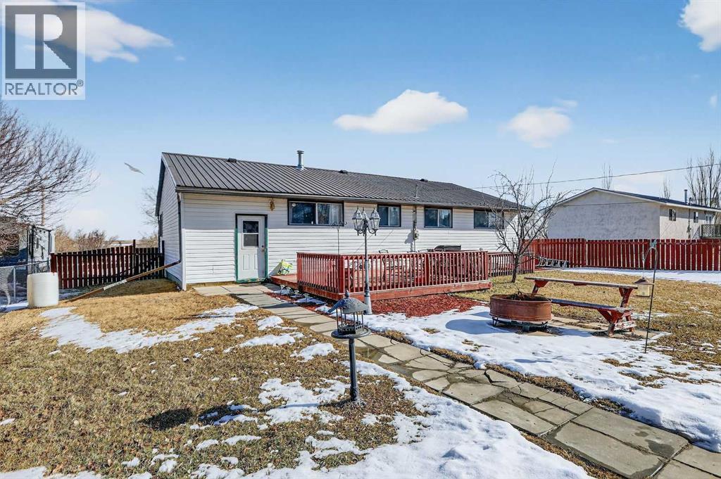 119 3 Avenue W, Hussar, Alberta  T0J 1S0 - Photo 4 - A2290753