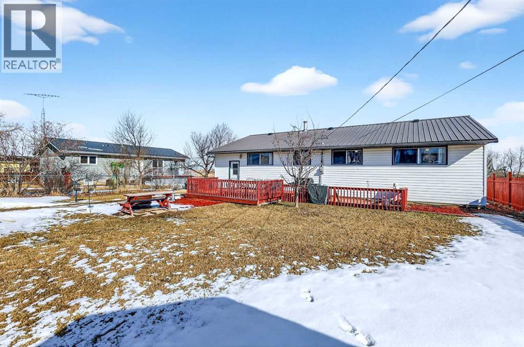 119 3 Avenue W, Hussar, Alberta  T0J 1S0 - Photo 7 - A2290753