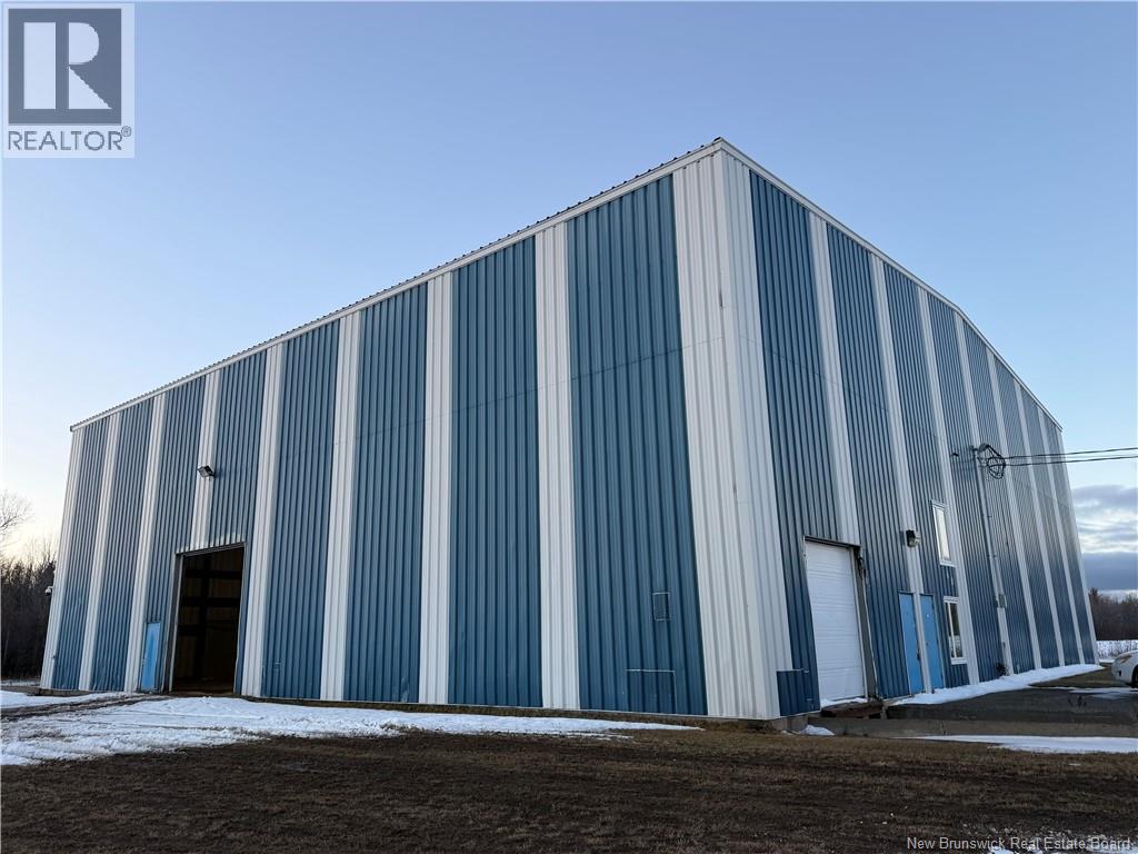 60 Rue De La Tourbe, Lamèque, New Brunswick  E8T 1C2 - Photo 1 - NB137265