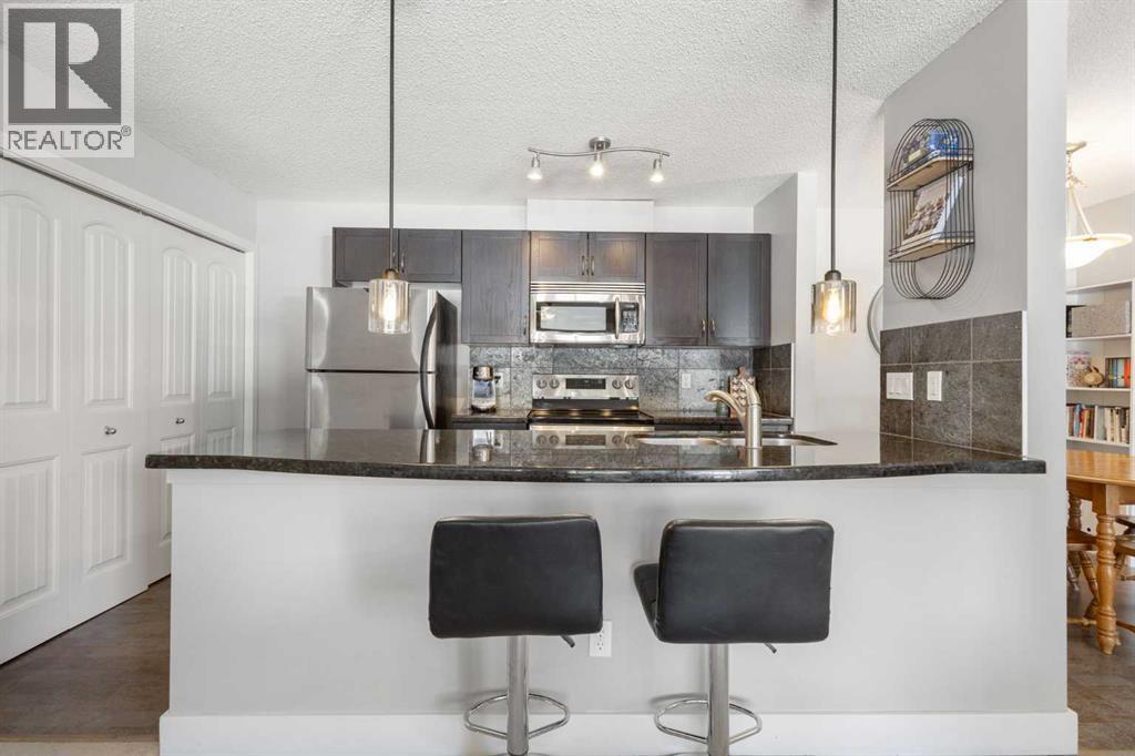 1, 108 Village Heights SW, Calgary, Alberta  T3H 2L2 - Photo 16 - A2299518