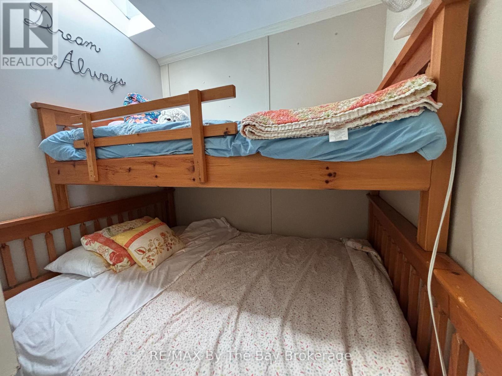 173 - 85 Theme Park Drive, Wasaga Beach, Ontario  L9Z 1X7 - Photo 13 - S13000848