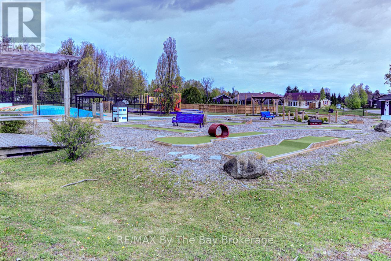 173 - 85 Theme Park Drive, Wasaga Beach, Ontario  L9Z 1X7 - Photo 2 - S13000848